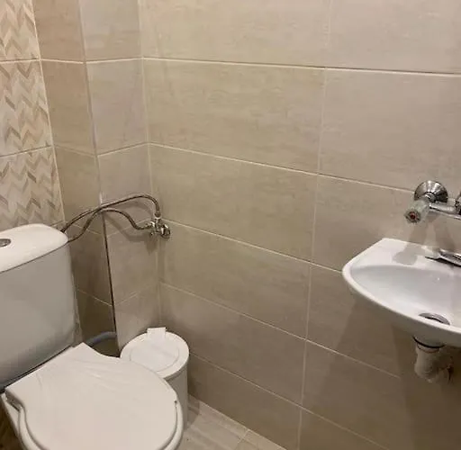яна